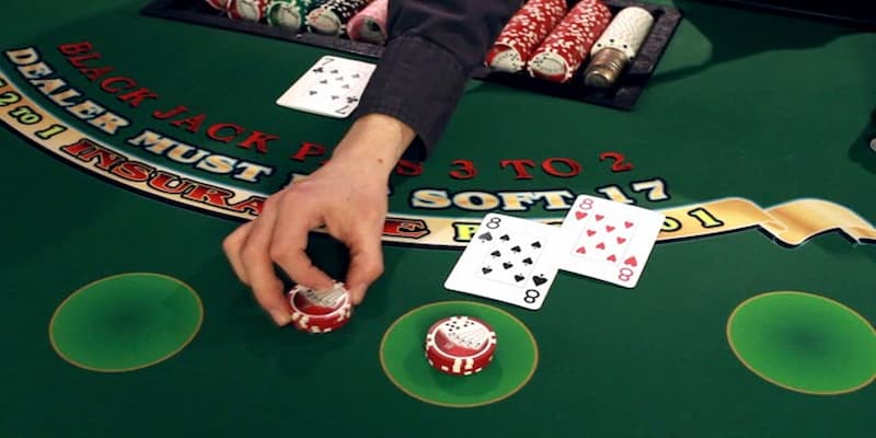 Đôi nét về game bài baccarat Max88